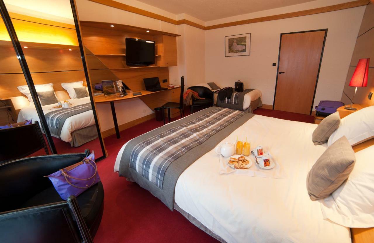 Hotel Les Vallees Labellemontagne ลาแบรส ภายนอก รูปภาพ
